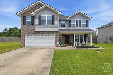 Move-In Ready All-Brick Home on a Premium Pond-Front Lot - - photo 1