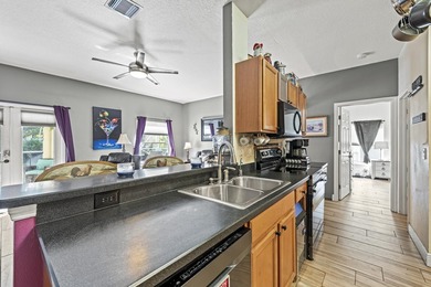 Your Florida Home Awaits! This beautiful concrete block - photo 20