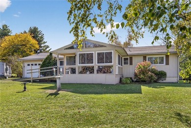 It's rare to find a home that offers this much versatility - photo 30