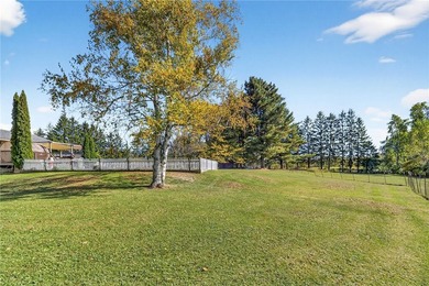 It's rare to find a home that offers this much versatility - photo 32