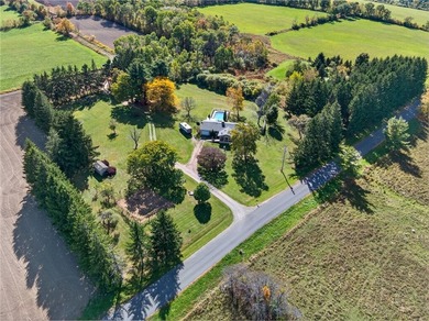 It's rare to find a home that offers this much versatility - photo 38