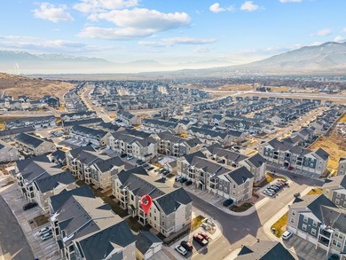 Welcome to the highly sought after Quailhill Community in - photo 38