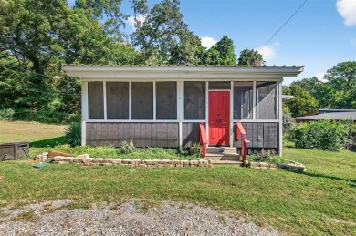 Lake Texoma Home For Sale in Pottsboro Texas