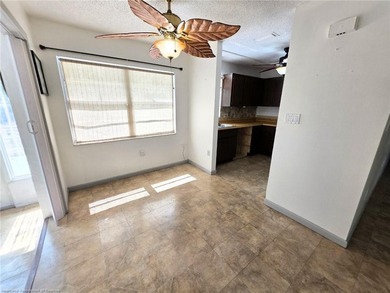 Are you looking for the perfect starter home? Check out this 2/1 - photo 13