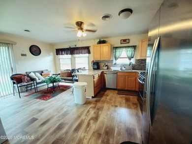 Welcome Home to your beautifully maintained Yellowstone model in - photo 13