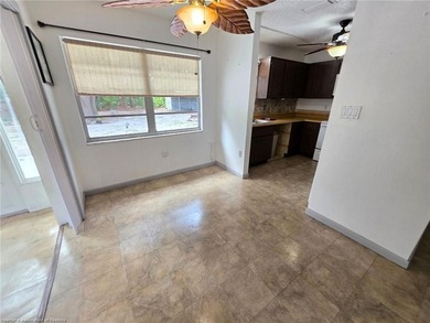Are you looking for the perfect starter home? Check out this 2/1 - photo 18