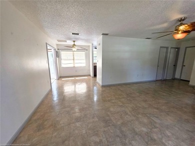 Are you looking for the perfect starter home? Check out this 2/1 - photo 19