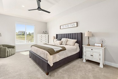 Welcome to this beautiful, fully finished home in the heart of - photo 25