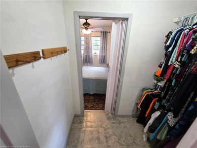 Are you looking for the perfect starter home? Check out this 2/1 - photo 26
