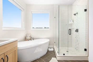Welcome to this beautiful, fully finished home in the heart of - photo 28