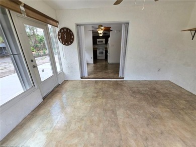 Are you looking for the perfect starter home? Check out this 2/1 - photo 30