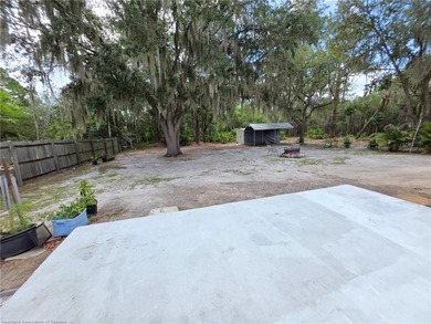 Are you looking for the perfect starter home? Check out this 2/1 - photo 39