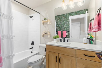 Welcome to this beautiful, fully finished home in the heart of - photo 40