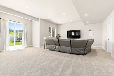 Welcome to this beautiful, fully finished home in the heart of - photo 43