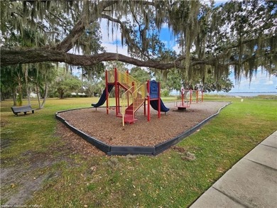 Are you looking for the perfect starter home? Check out this 2/1 - photo 49