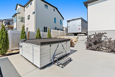 Welcome to this beautiful, fully finished home in the heart of - photo 58