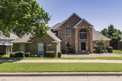 Welcome to this thoughtfully designed custom home in highly - photo 1