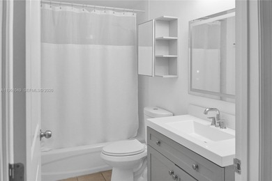 Great opportunity in the heart of Brickell! Spacious and updated