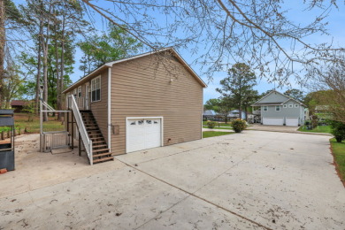 Peaceful Retreat on 2 lots - photo 20