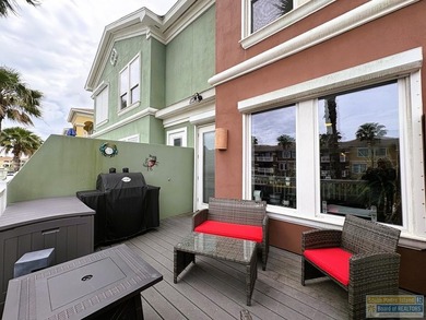 Great channel front home & neighborhood location with boat lift - photo 17