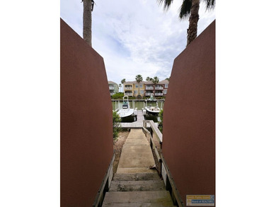 Great channel front home & neighborhood location with boat lift - photo 20