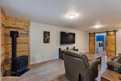 Sparkling Pend Oreille views, privacy and comfort meet with over - photo 22