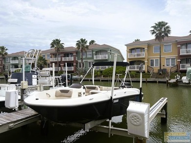 Great channel front home & neighborhood location with boat lift - photo 25