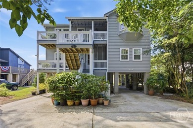 Located on the banks of Chimney Creek this fabulous property is - photo 2