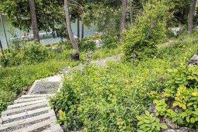 Sparkling Pend Oreille views, privacy and comfort meet with over - photo 35