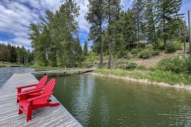Sparkling Pend Oreille views, privacy and comfort meet with over - photo 38