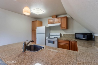 Sparkling Pend Oreille views, privacy and comfort meet with over - photo 44