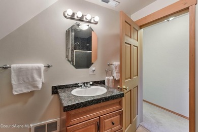 Sparkling Pend Oreille views, privacy and comfort meet with over - photo 49