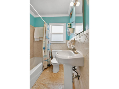 Prime oceanfront 2bath 2bath villa perfectly positioned on the - photo 33