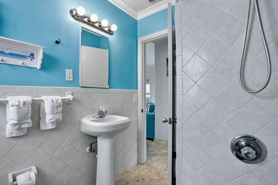 Prime oceanfront 2bath 2bath villa perfectly positioned on the - photo 36