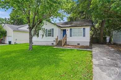 Island Living at its Finest! Welcome home to this charming - photo 3