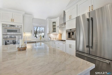 Discover the perfect blend of comfort, style, and convenience in - photo 9