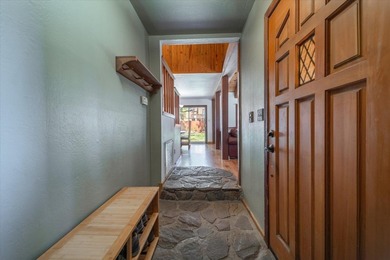 Step in and enjoy this 3-bedroom, 2.5-bath home in the - photo 9
