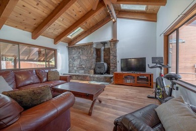 Step in and enjoy this 3-bedroom, 2.5-bath home in the - photo 10