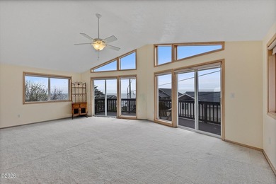 Ocean view, beach access, and coastal flexibility just across - photo 9