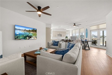 Enjoy an elevated coastal lifestyle in this modern - photo 1