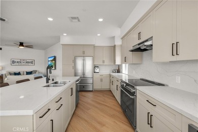 Enjoy an elevated coastal lifestyle in this modern - photo 6