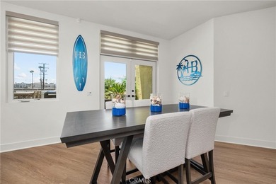 Enjoy an elevated coastal lifestyle in this modern - photo 8