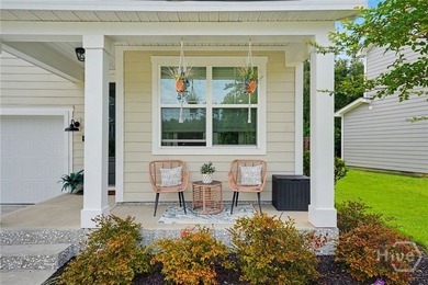 Welcome home to the very model home that greets this entire - photo 3