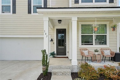 Welcome home to the very model home that greets this entire - photo 4