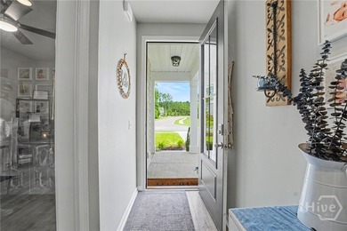 Welcome home to the very model home that greets this entire - photo 8