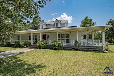 (private lake, pond, coastal) Home For Sale in Roberta Georgia