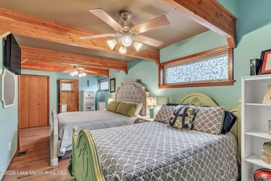 Offered mostly furnished, this 3 bedroom, 3.5 bath allows you to - photo 11