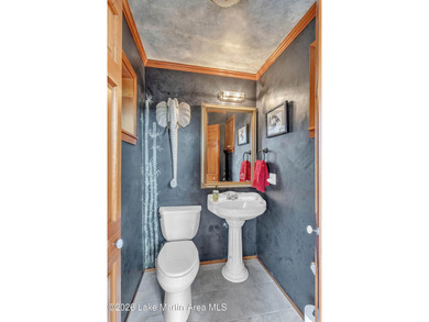 Offered mostly furnished, this 3 bedroom, 3.5 bath allows you to - photo 13