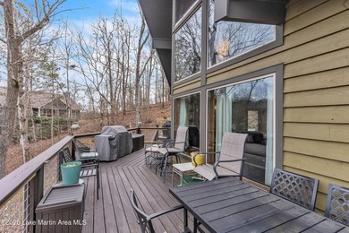 Offered mostly furnished, this 3 bedroom, 3.5 bath allows you to - photo 32