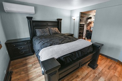 This seven bedroom, two bathroom home offers three thousand